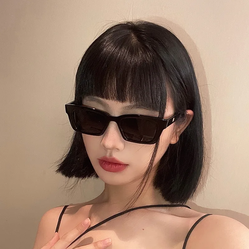 Women's Fashion Retro Small Face Sunglasses - B Black Grey
