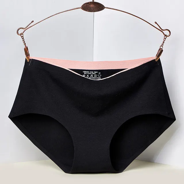 Pure Cotton Underwear Girls' Mid waist Solid Color Antibacterial Breathable Sexy Hip Lifting Seamless Briefs Black - Shop at LoveMi