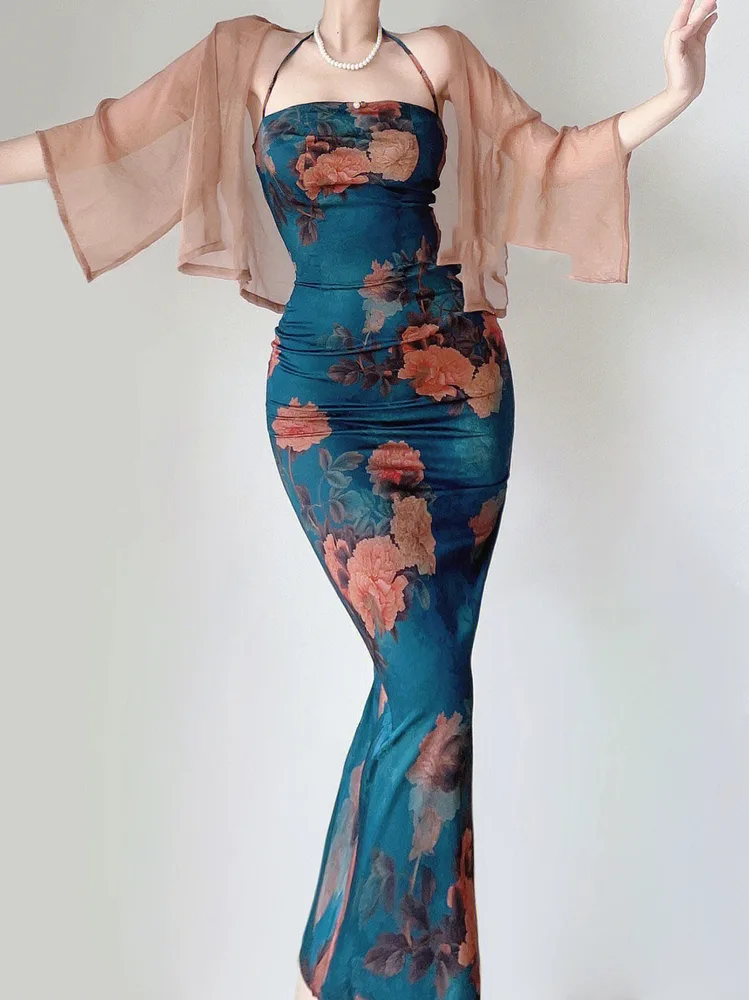 Printed Buttocks Skirt Cardigan Set - Two Piece Set