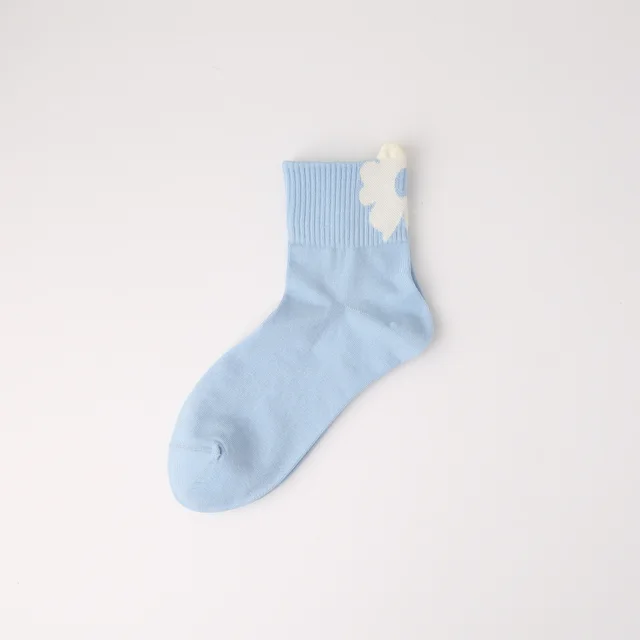 Women's Simple Trendy Socks With Three dimensional Flowers On The Heel Light Blue Background - Shop at LoveMi