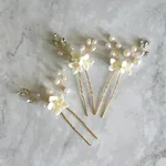 Three Sets Of White Flower U Shaped Hairpins - Kc Gold Line