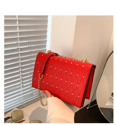 Design Fashion Diamond Chain Shoulder Messenger Bag Red - Shop at LoveMi