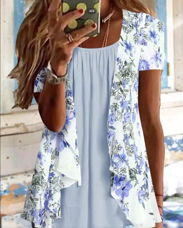 Round Neck Floral Casual Style Tunic Top Light Blue - Shop at LoveMi