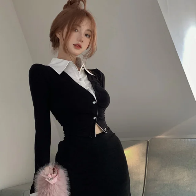 Fake Two piece Long Sleeves Cropped Shirt Black - Shop at LoveMi