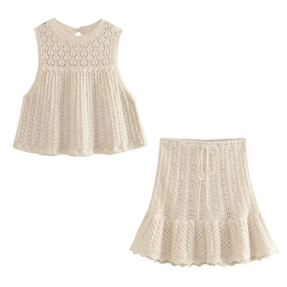 Women's Fashionable Jacquard Mesh Knitted Top Mini Skirt Beige Suit - Shop at LoveMi