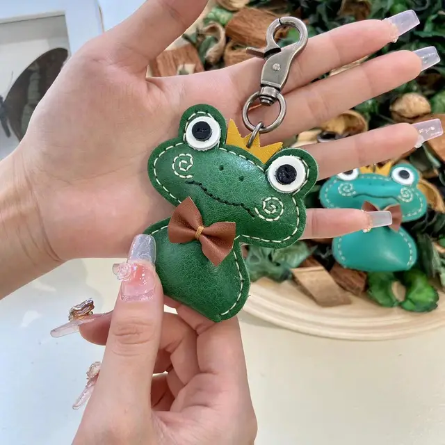 Leather Little Frog Handmade Fashionable All Match Jewelry Package Pendant Green - Shop at LoveMi