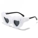 Black Frame White Velvet