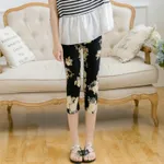 White Background With Pattern