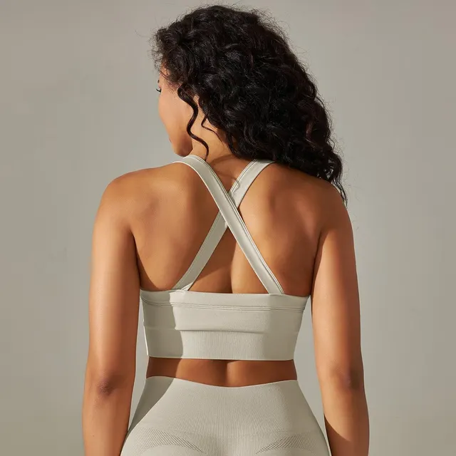 Seamless Knitted Solid Color Yoga Vest Fitness Running Yoga Clothes Sports Bra Light Gray - Shop at LoveMi