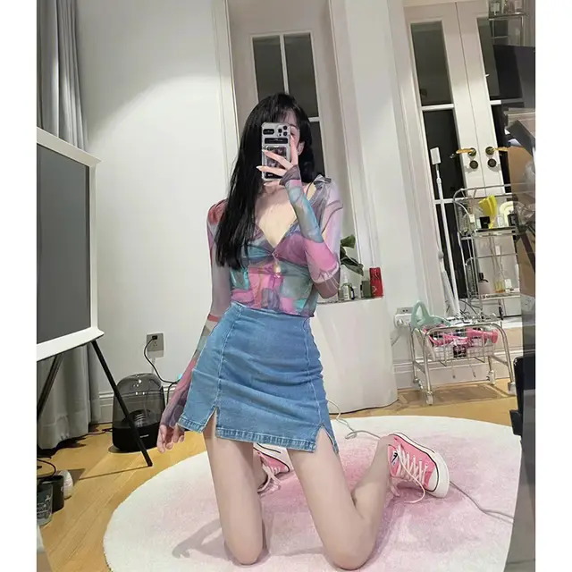 V neck Style Spicy Girl Long Sleeved Top Trend Picture Color - Shop at LoveMi