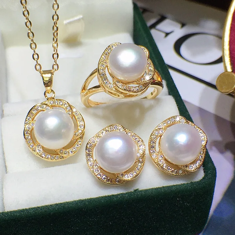 Freshwater Pearl Necklace For Women All-match Suit - White