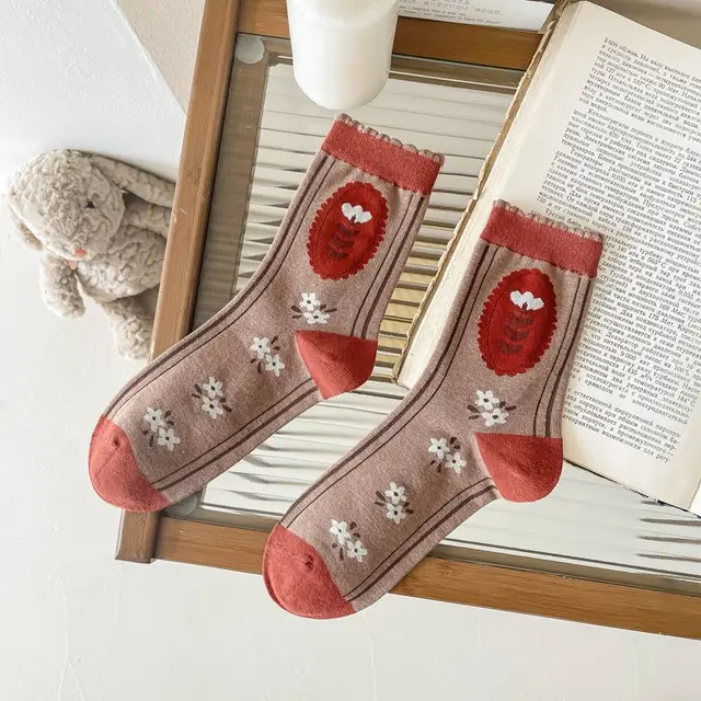 Women's Retro Autumn Simplicity All match Flower Tube Socks Combed Cotton Vintage Red - Shop at LoveMi