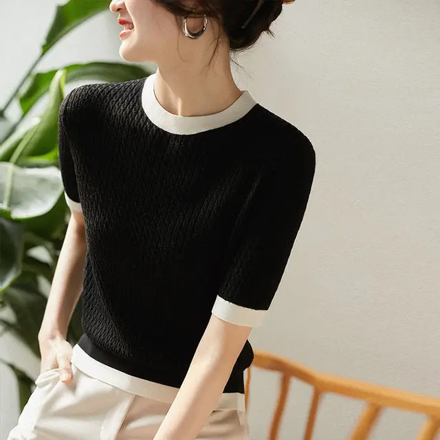 Korean Style Contrast Color And Versatile Retro Loose T shirt Top Dx583 Black - Shop at LoveMi