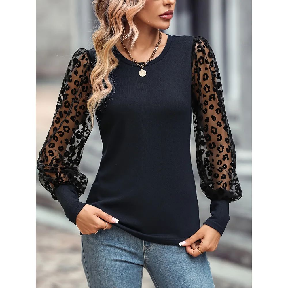 Slim-fit Colour Matching Long-sleeved Top - Black