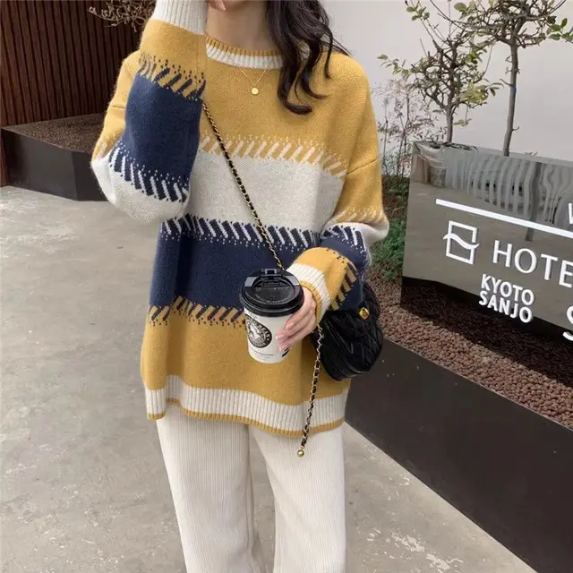 Age reducing Contrast Color Round Neck Sweater Yellow - Shop at LoveMi