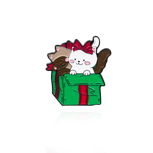 Reindeer Catch Cat Creative Brooch Ornament Cc2392 - Shop at LoveMi