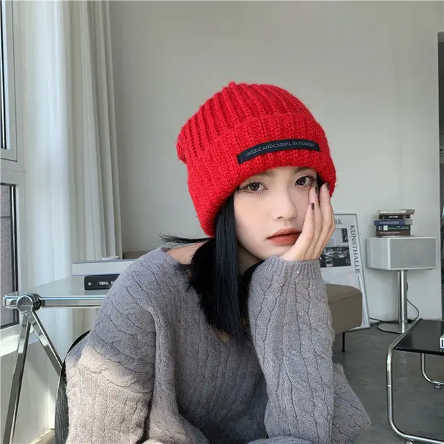 Women's Autumn And Winter Thickening Wool Blend Knitted Hat Red - Shop at LoveMi