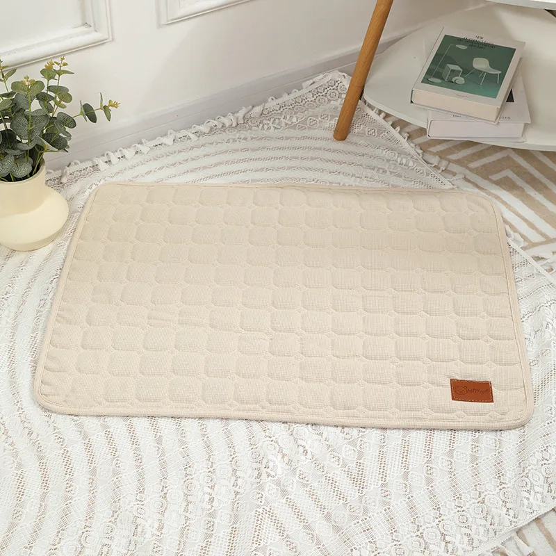 Autumn And Winter Pet Mat Cat For Common Dogs Thick And Comfortable Pet Products - Waffle Pet Pad White - View 1