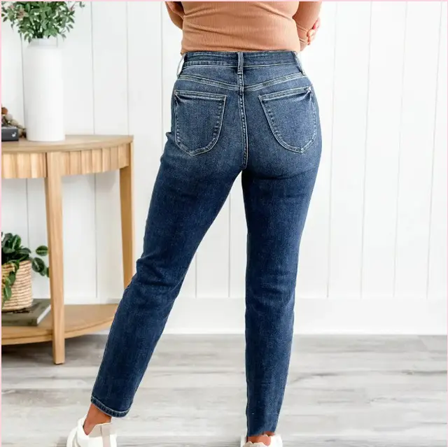 High Grinding Elastic Plus Size Women's Jeans Light Blue Extended - Shop at LoveMi