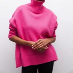 Women's Long-sleeved Pullover Solid Color Sweater - Rose Red