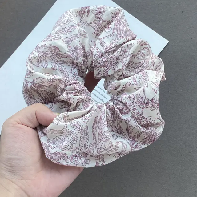 Sketch Watercolor Large Intestine Ring Cotton Print Floral Vintage Girl Red Sketch Large - Shop at LoveMi