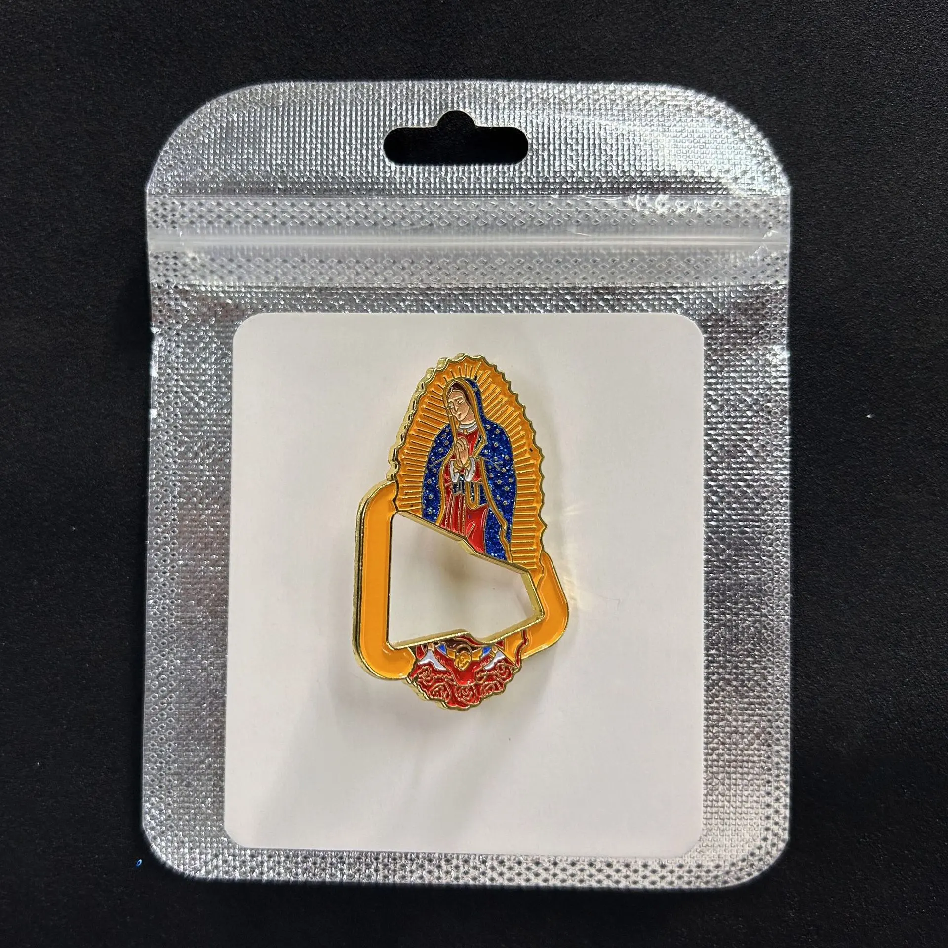 Metal Cartoon Pin Vintage Ornament Hat Badge - 005 Models