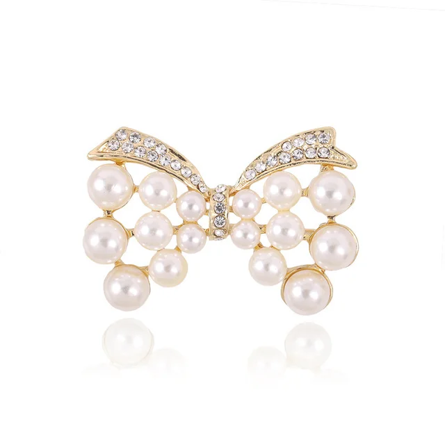 Rhinestone encrusted Pearl Brooch Anti exposure Accessories Xd8743 - Shop at LoveMi