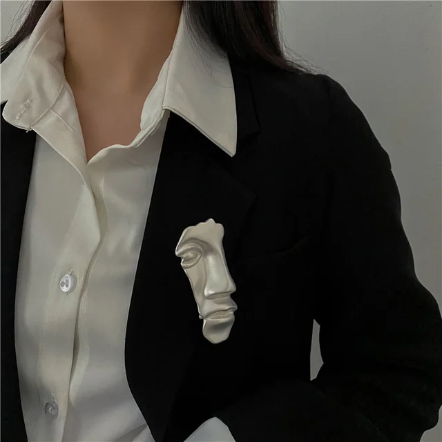 Artsy Face Vintage Dress Brooch Silver - Shop at LoveMi