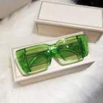 Green Frame Green Piece