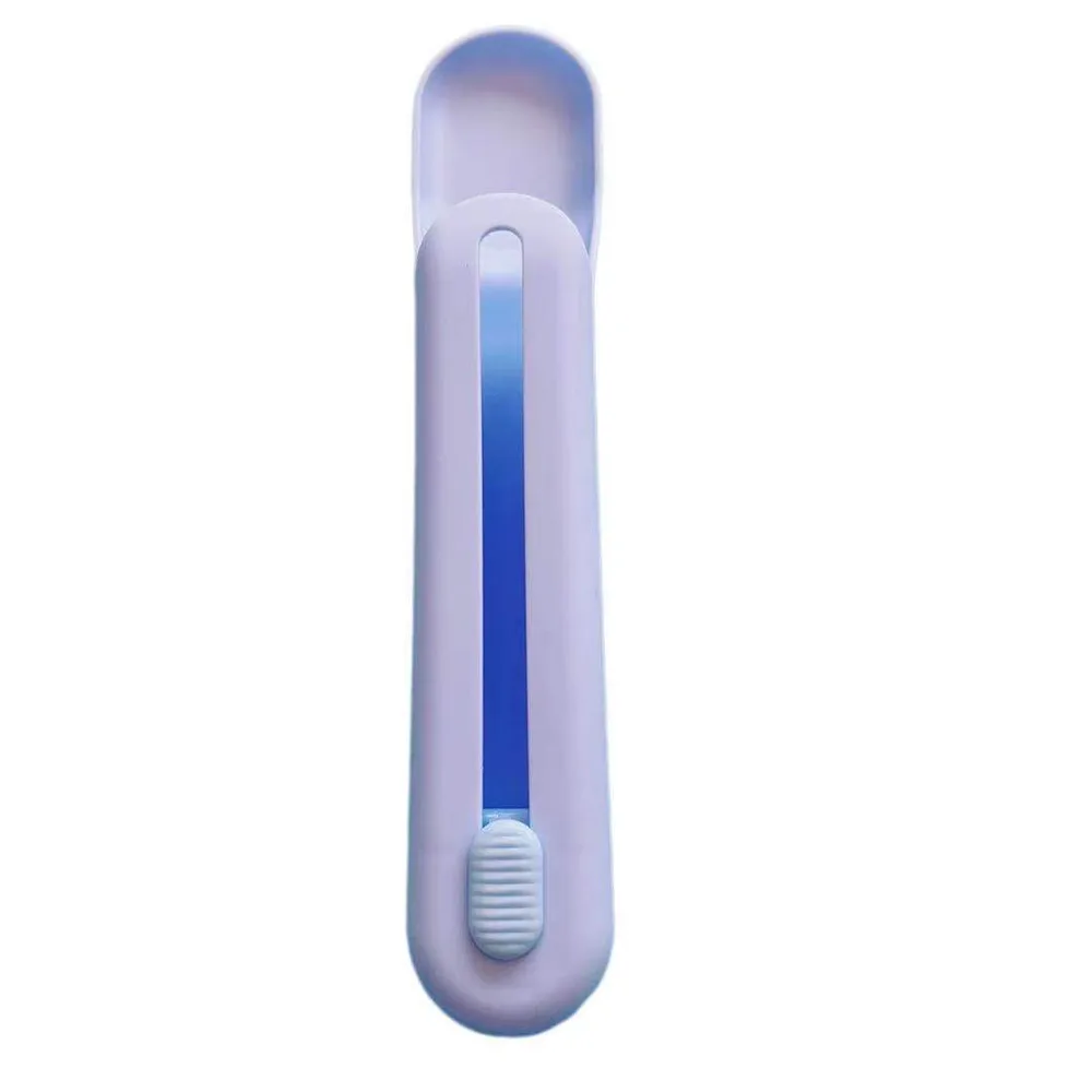 Feeder Cat Strip Squeeze Spoon All Light Blue - Shop at LoveMi