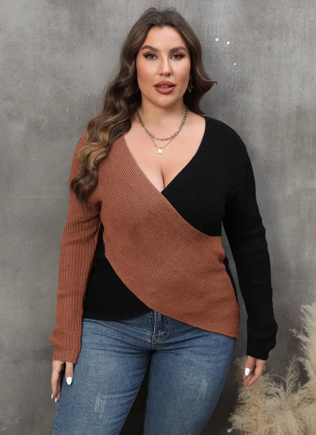 Women's Top Women's Color Contrast Patchwork Deep V Cross Sexy Sweater - Brown