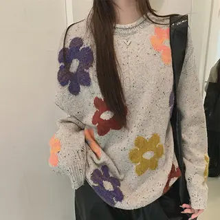 Pullove Round Neck Flower Mid-length Loose Sweater - Beige