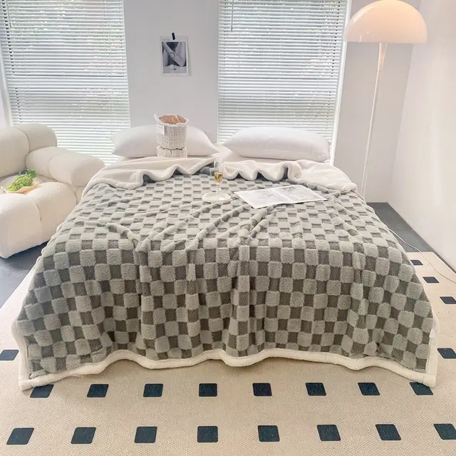 Autumn And Winter Lamb Plush Blanket Quilt Set Checkerboard Chessboard Gray - Shop at LoveMi