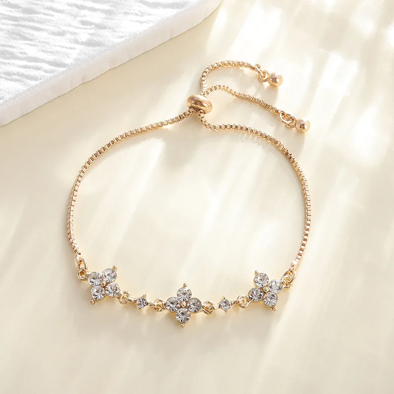 Women's Personalized Versatile Zircon Flower Bracelet - Cross Gold - View 1