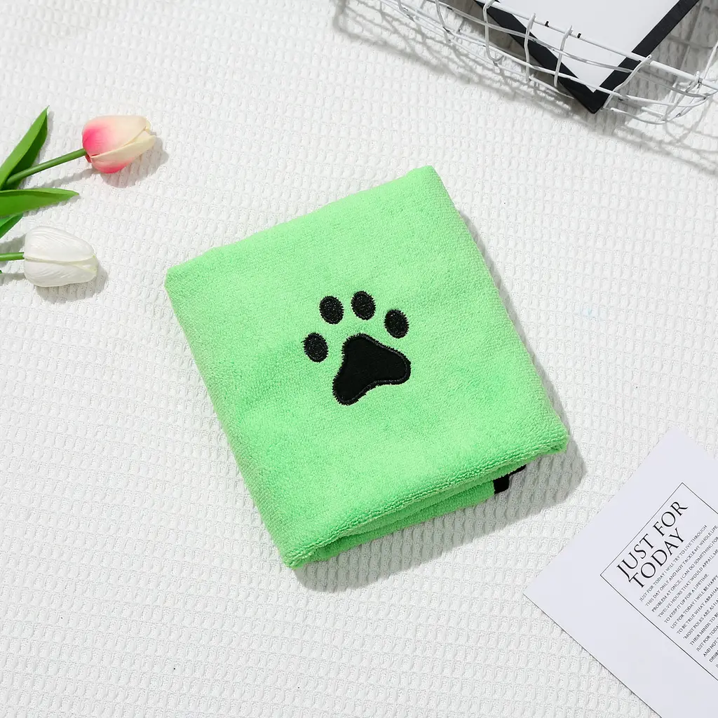 Dog Cat Quick-drying Bath Towel Soft Absorbent Coral Fleece Pet Bath Towel - Green