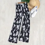 104 Newspaper Black