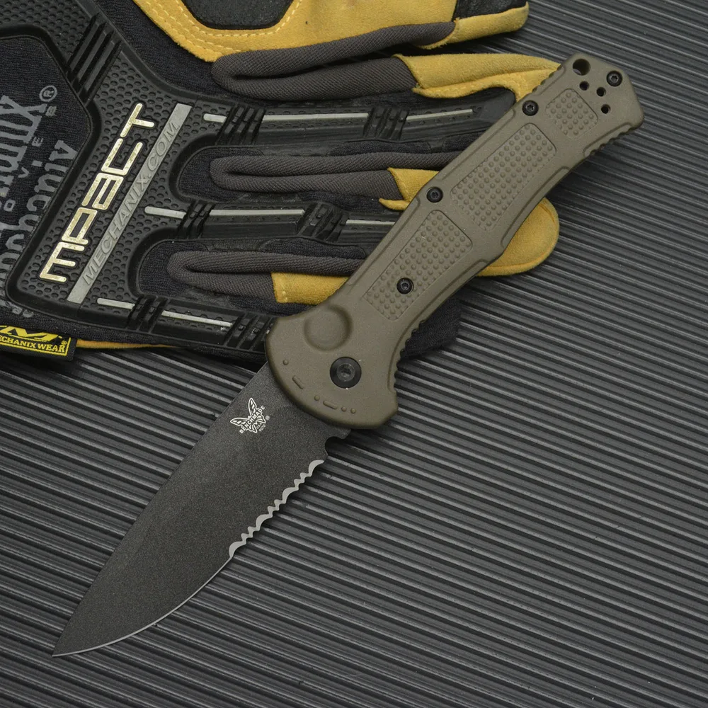 9070 Folding D2 Steel High Hardness A Folding Knife Green Pointed Half Teeth - Shop at LoveMi