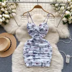 White Background With Pattern