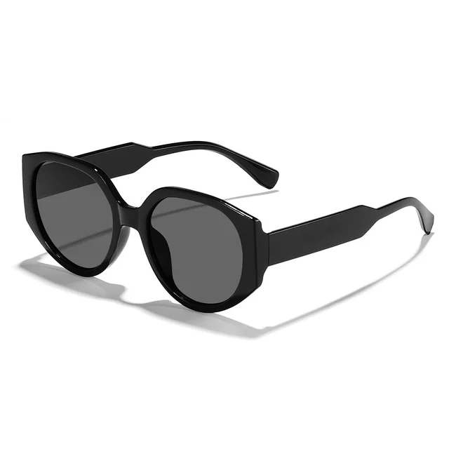 Sun resistant Sunglasses Outdoor Wear Essential Black Frame Gray Slice - Shop at LoveMi