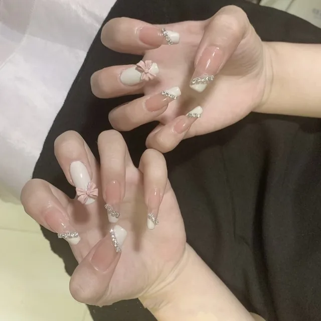 Wearing Nail Patches Bow Chains Diamond Nail Patches Chain Diamond Bow - Shop at LoveMi