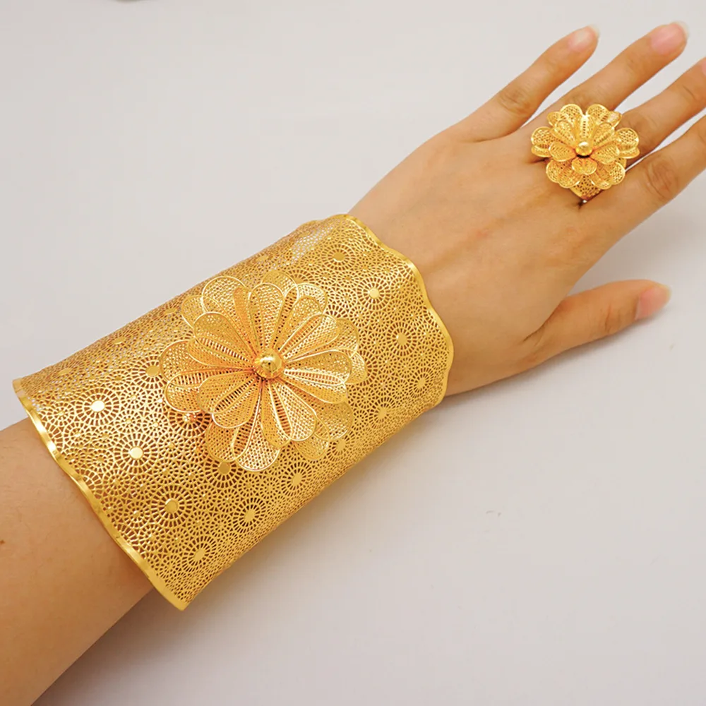 Computer Precision Cutting Ladies' Banquet Large Bracelet Ring Set H83 - Shop at LoveMi