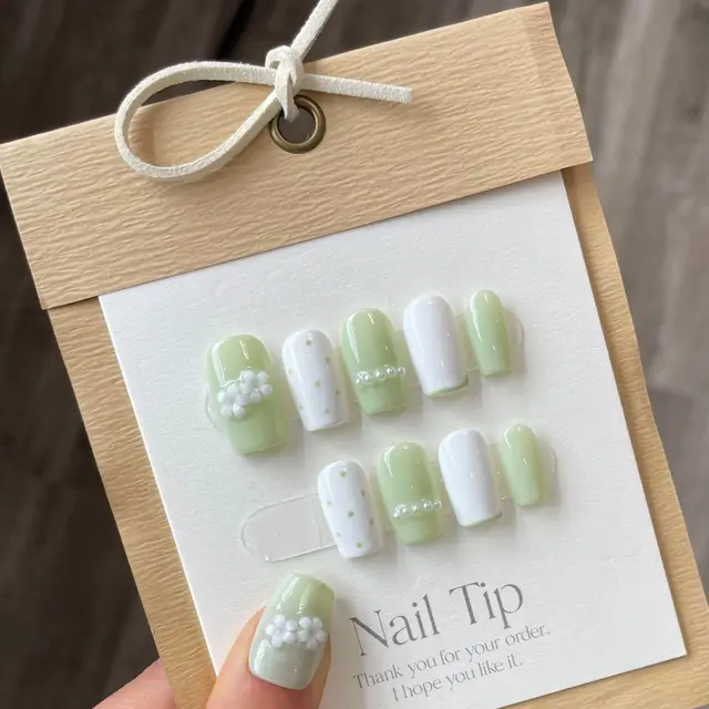 Removable Short Nail Art For Women Fresh Flowers - Shop at LoveMi