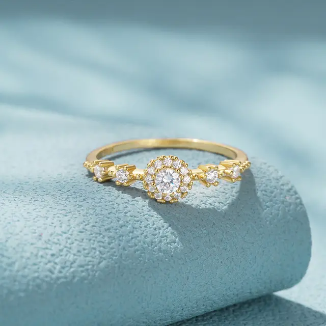 European And American Entry Lux Flower Rhinestone embedded Closed 925 Silver High grade Romantic Proposal Ring Gold - Shop at LoveMi