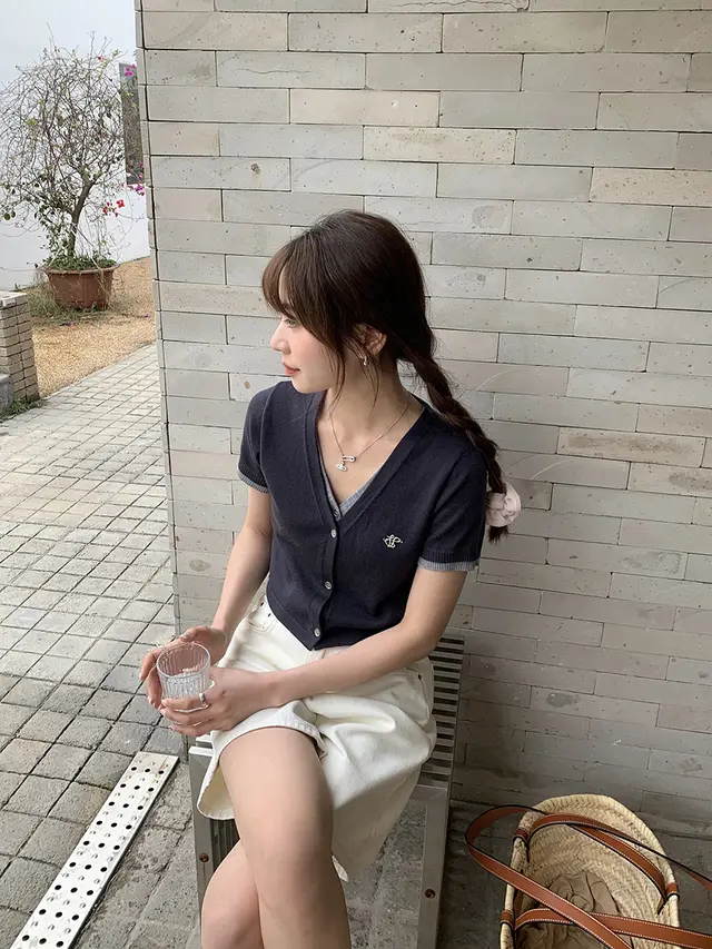 Women's Fake Two piece V neck Short sleeved Sweater Dark Gray - Shop at LoveMi