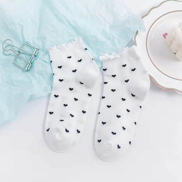 Women's Fashionable Stringy Selvedge Cotton Middle Tube Socks White And Black Heart - Shop at LoveMi