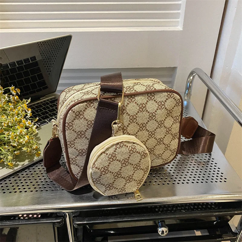 Vintage Pattern Crossbody Bags For Women Shoulder Shell Bag Trend Small Purse And Handbag Luxury Designer Female Square Bag Women's Bag Khaki - Shop at LoveMi