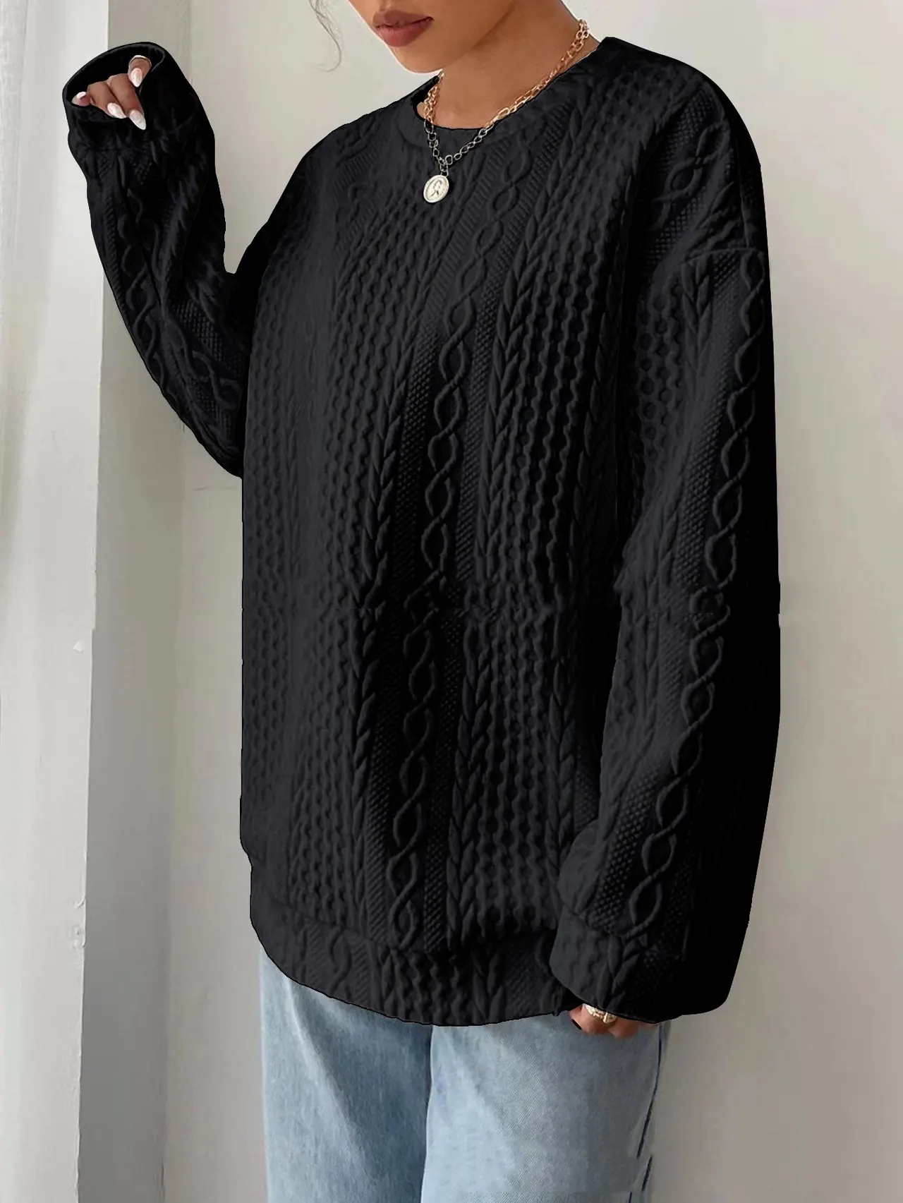 Women's Casual Jacquard Oversized Round Neck Hoodie - Black