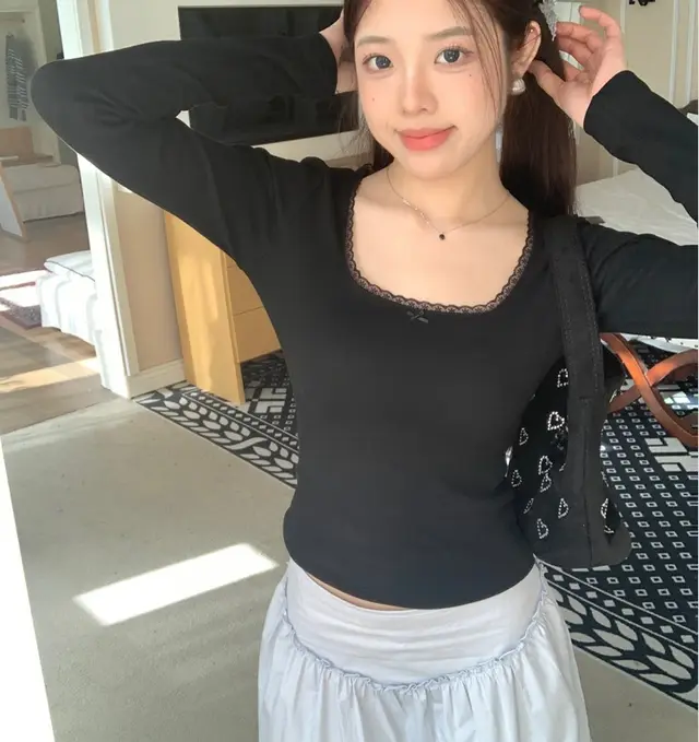 Pure Style Lace Floral Shoulder Long Sleeve T shirt Bottoming Shirt Slim fit Crop top Black - Shop at LoveMi