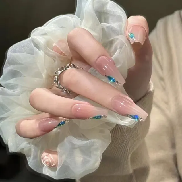 Handmade Finished Nail Beauty Universal Middle Ladder - Shop at LoveMi