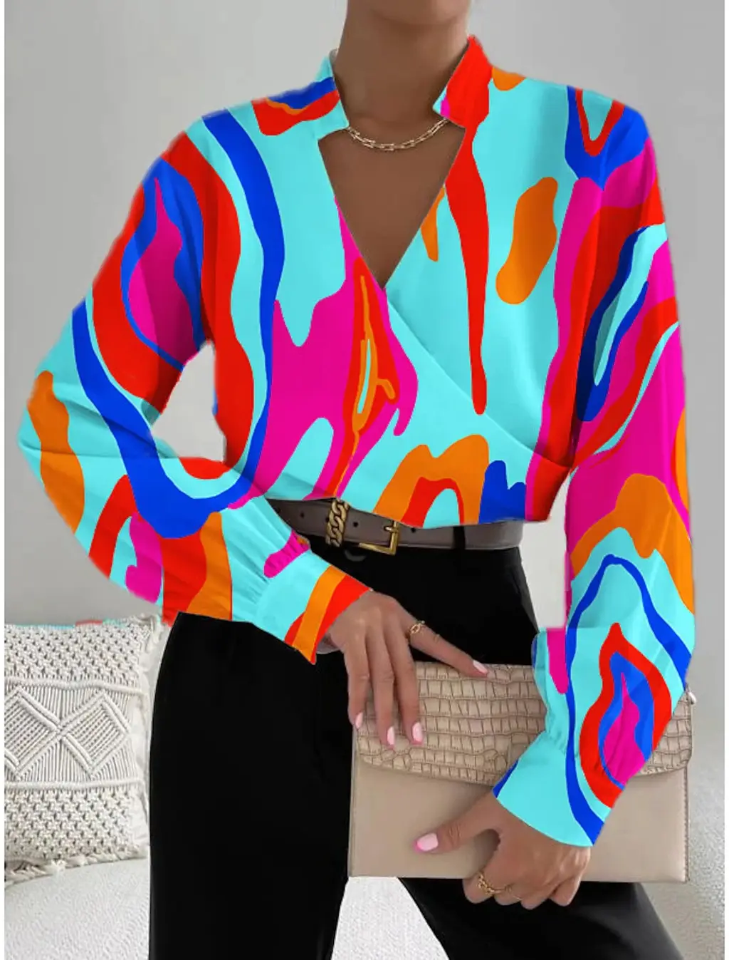 Women's Long-sleeved V-neck Stitching Shirt - Color Stripes 2